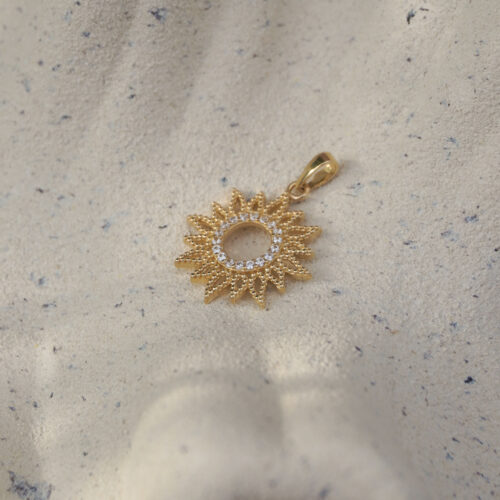 Złota zawieszka z cyrkoniami - słońce