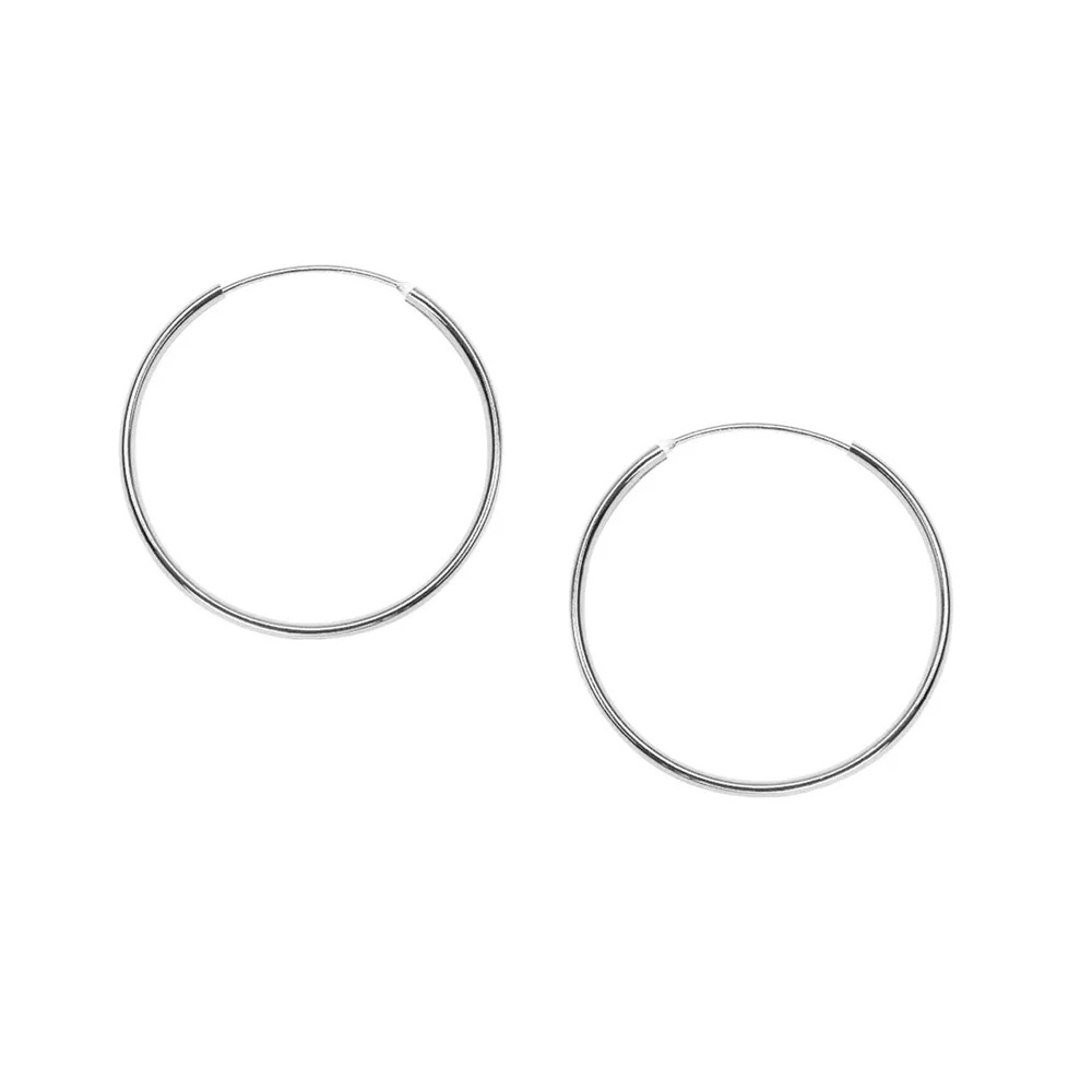 Kolczyki koła wykonane ze srebra próby 925.