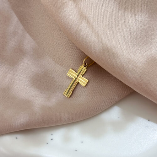 Zawieszka złota – krzyżyk