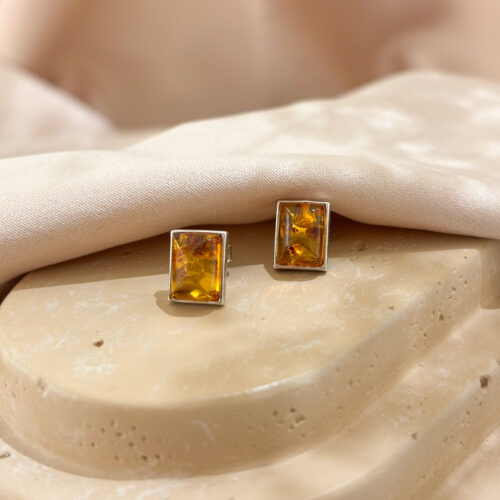 Kolczyki srebrne z bursztynem